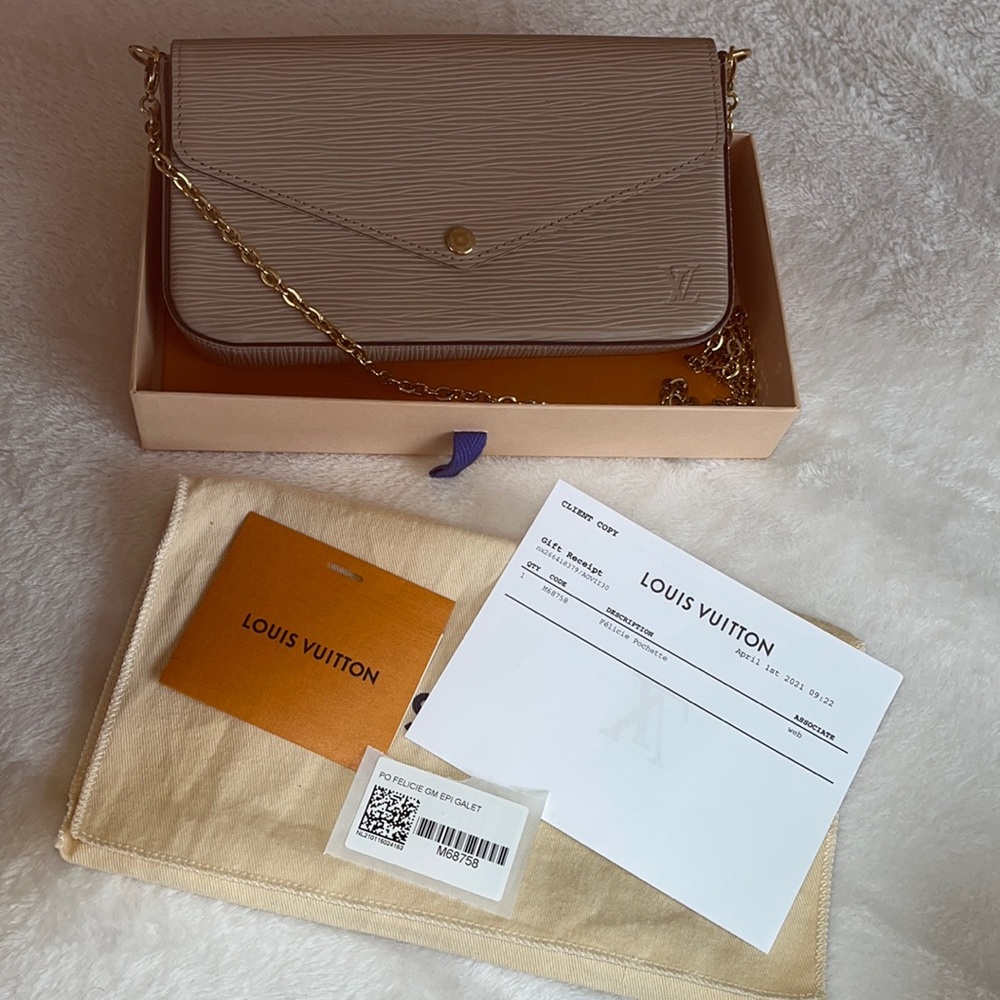 Louis Vuitton felicie pochette